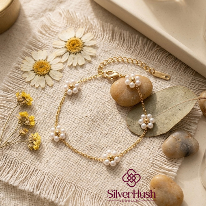 Daisy Pearl