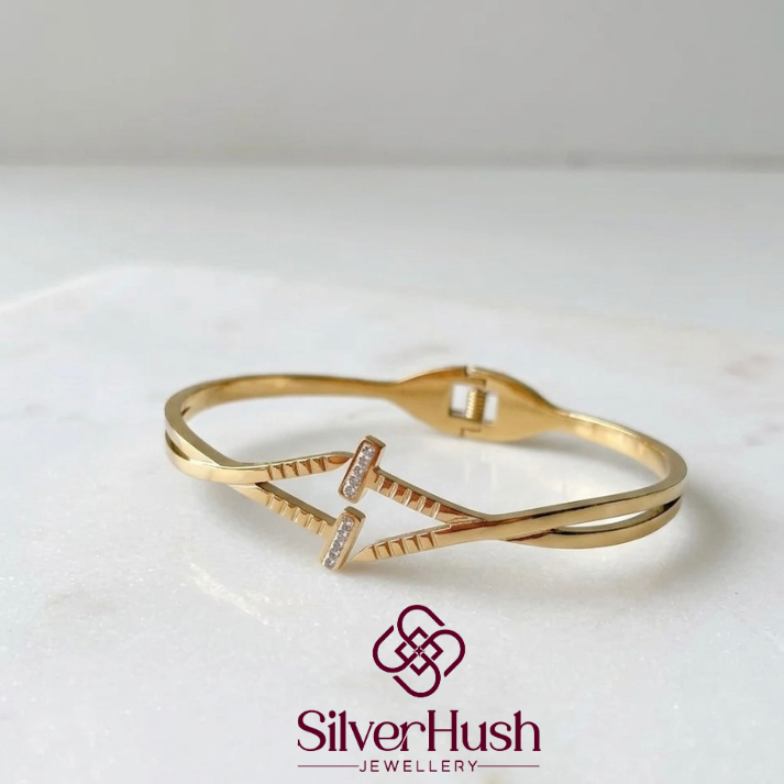Linear Edge Cuff