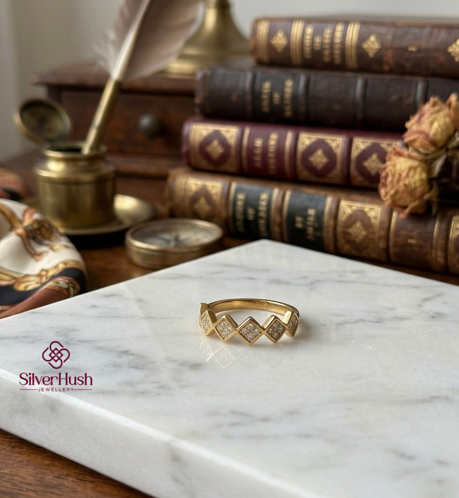 Cube Ring
